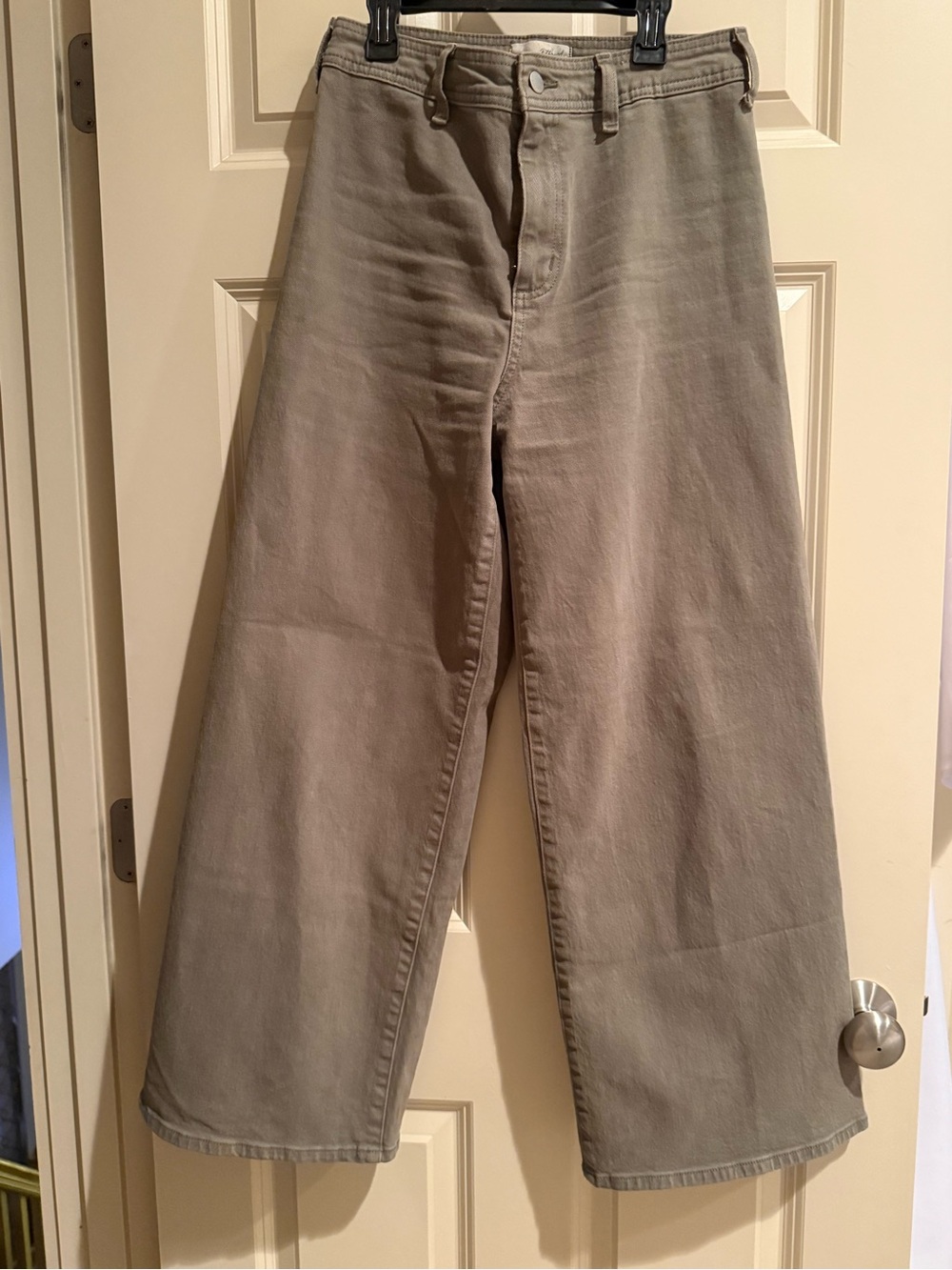 Universal Thread Wide Leg Flare Jeans in Taupe